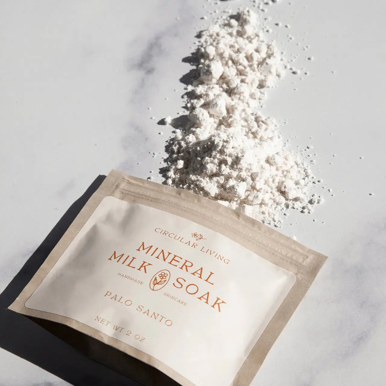 MINERAL BATH SOAK - PALO SANTO