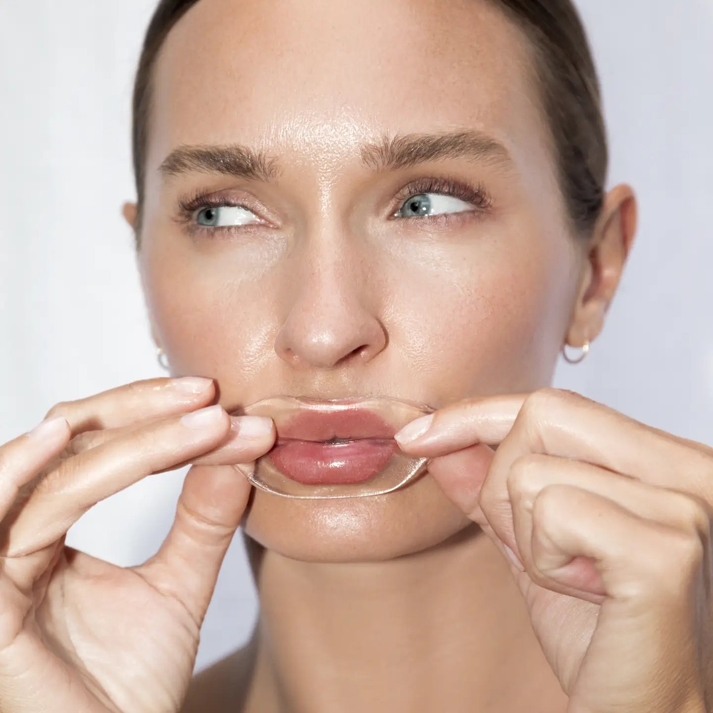 HYDRATING + PLUMPING LIP MASK