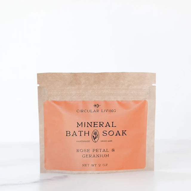 MINERAL BATH SOAK - ROSE PETAL & GERANIUM