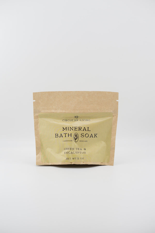 MINERAL BATH SOAK - GREEN TEA & EUCALYPTUS