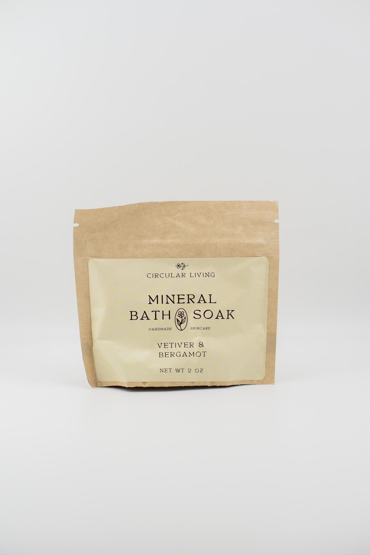 MINERAL BATH SOAK - VETIVER & BERGAMOT
