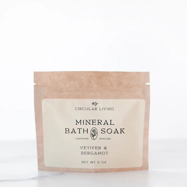 MINERAL BATH SOAK - VETIVER & BERGAMOT