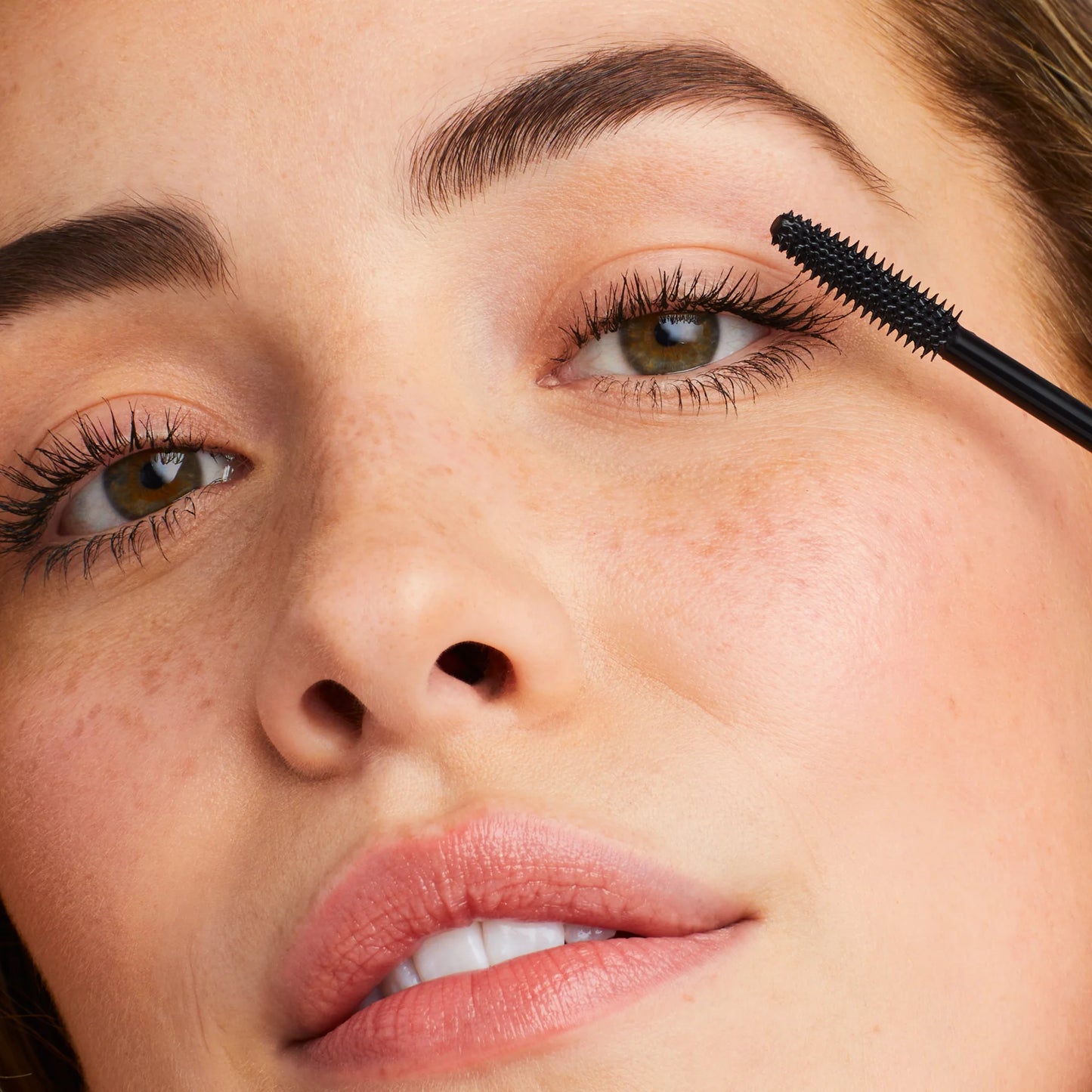 NON-TOXIC TUBING MASCARA